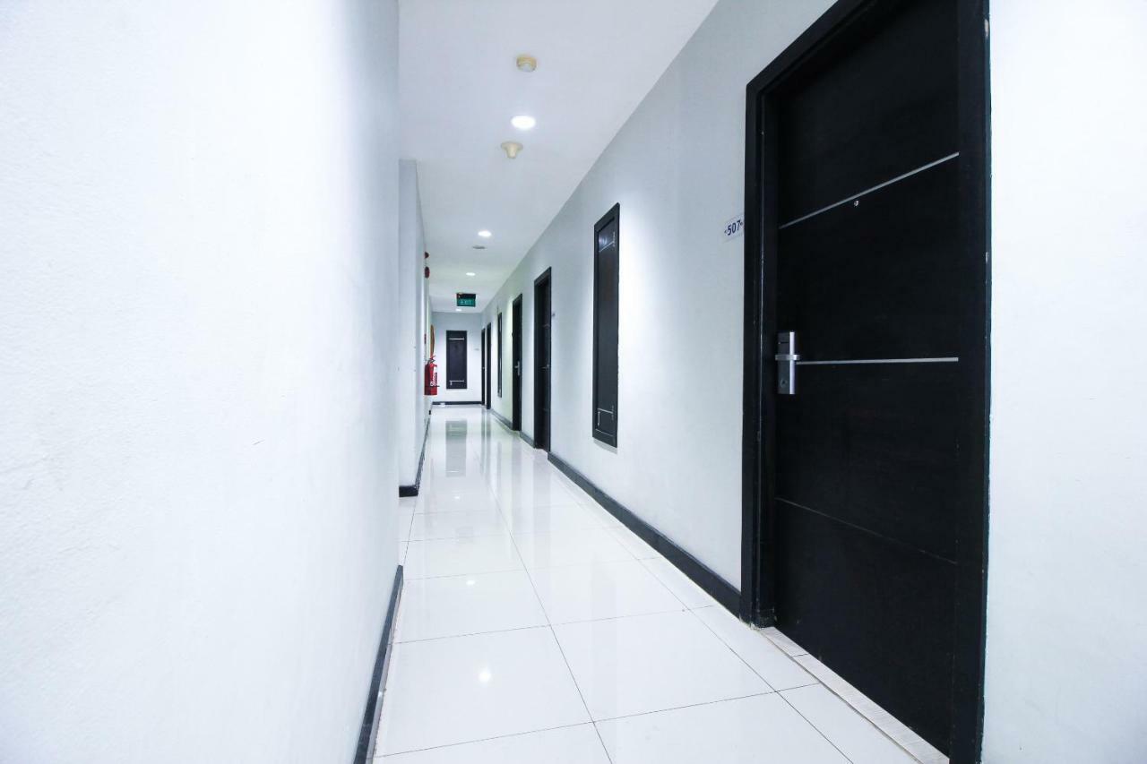 Aston Pekanbaru City Hotel Exterior foto